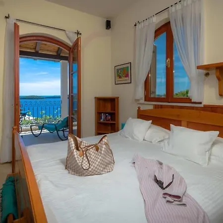 Majestic Tranquil With Stunning Panoramic View Villa *