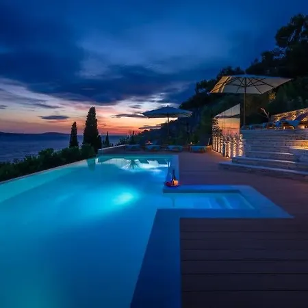Majestic Tranquil With Stunning Panoramic View Hvar Town